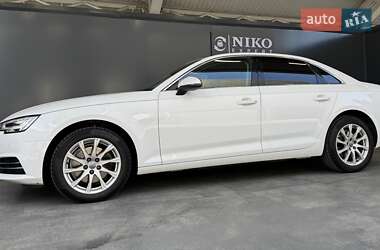 Седан Audi A4 2017 в 