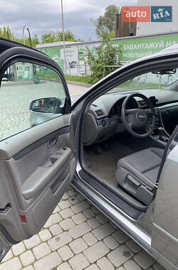 Універсал Audi A4 2004 в 