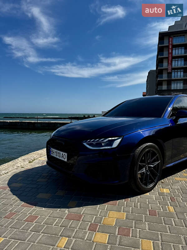 Седан Audi A4 2020 в Одессе