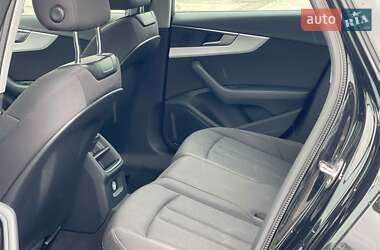 Седан Audi A4 2018 в 