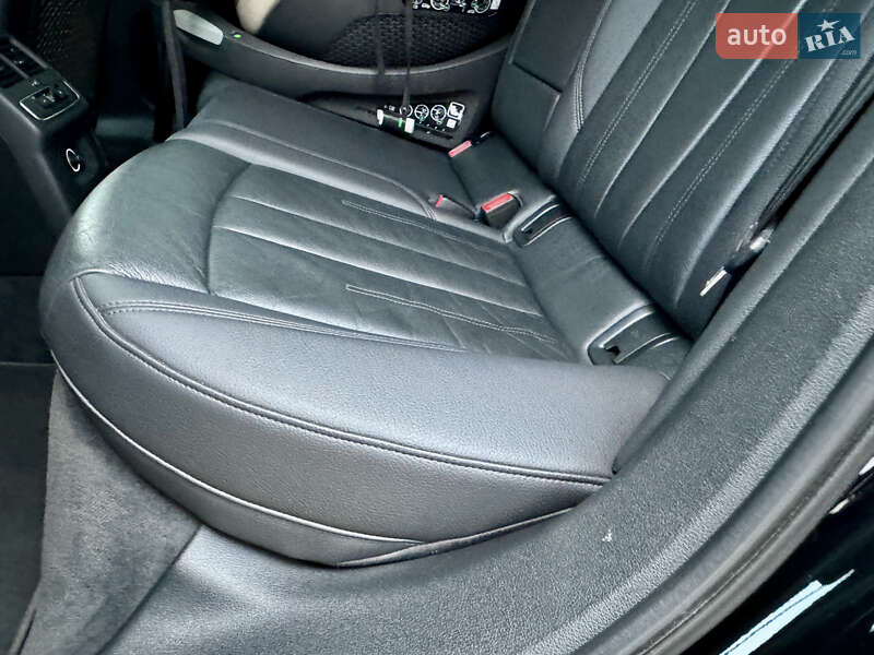 Седан Audi A4 2016 в Самборе