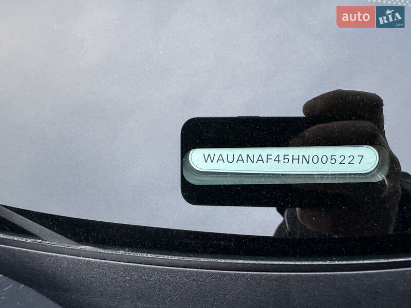 Седан Audi A4 2016 в Самборе