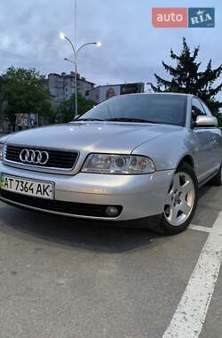 Седан Audi A4 2000 в 
