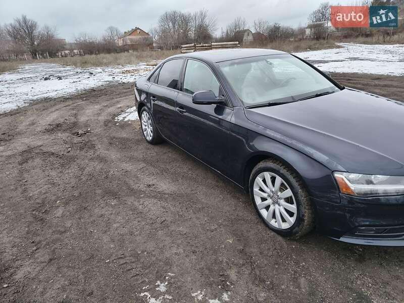 Седан Audi A4 2014 в Кодыме