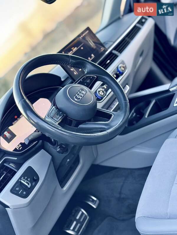 Универсал Audi A4 2020 в Львове