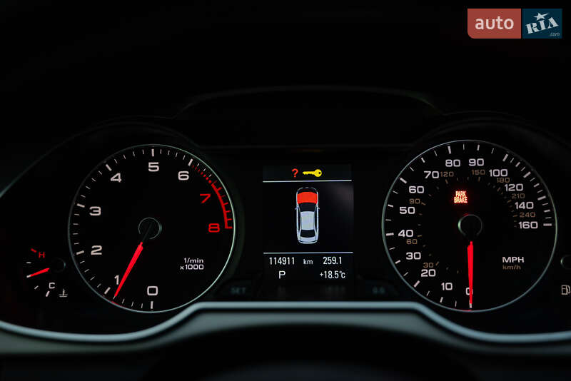 Седан Audi A4 2014 в Кривом Роге