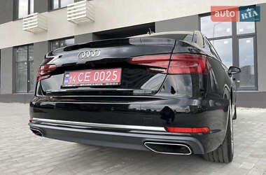 Седан Audi A4 2019 в 