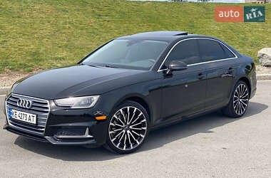 Седан Audi A4 2018 в Днепре