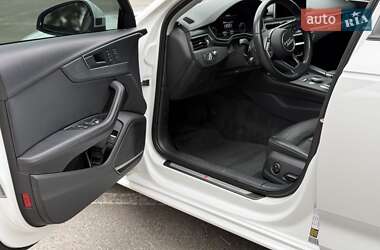 Седан Audi A4 2018 в 