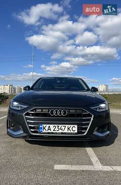 Седан Audi A4 2020 в Киеве
