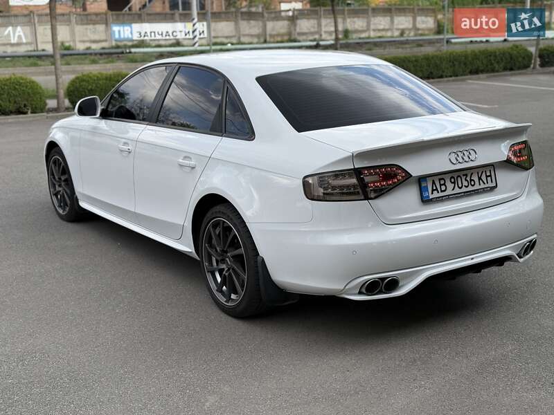 Седан Audi A4 2009 в Виннице