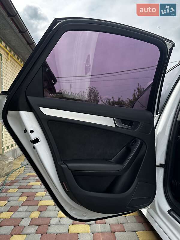 Седан Audi A4 2009 в Виннице