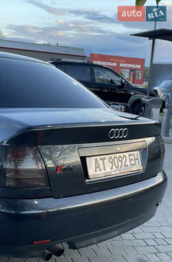 Седан Audi A4 1999 в 