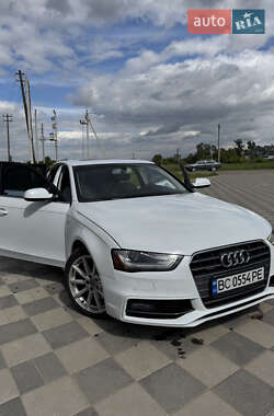 Седан Audi A4 2013 в 