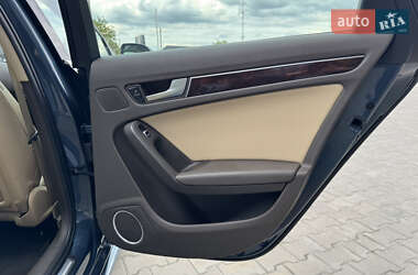 Седан Audi A4 2015 в 
