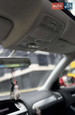 Седан Audi A4 2009 в 