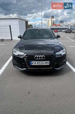 Седан Audi A4 2019 в 