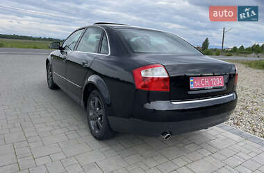 Седан Audi A4 2002 в 