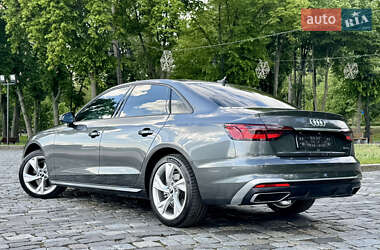 Седан Audi A4 2023 в 