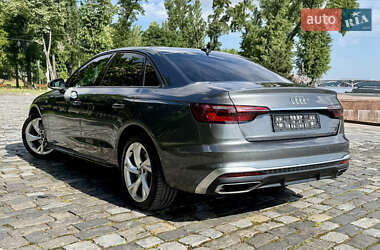 Седан Audi A4 2023 в 