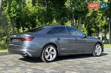 Седан Audi A4 2023 в 