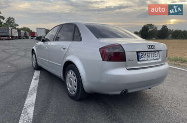 Седан Audi A4 2004 в 
