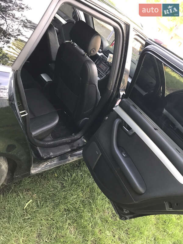 Универсал Audi A4 2002 в Черновцах