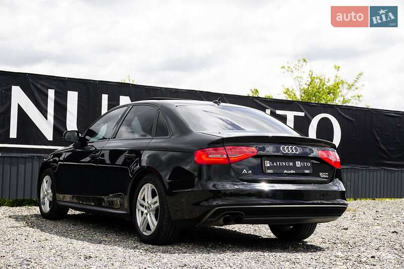 Седан Audi A4 2016 в Ужгороде