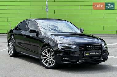 Седан Audi A4 2015 в Києві