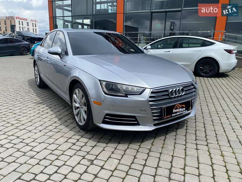 Седан Audi A4 2017 в 