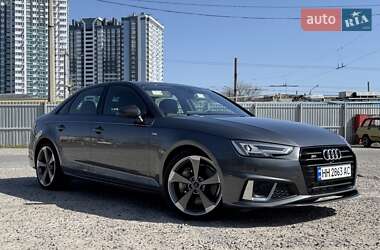 Седан Audi A4 2018 в Одесі