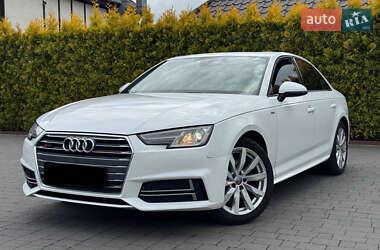Седан Audi A4 2018 в Стрию