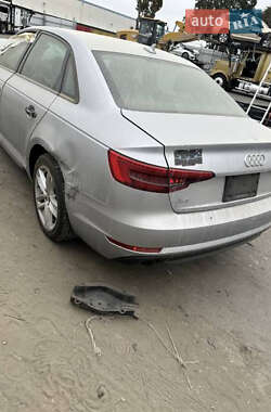 Седан Audi A4 2017 в 