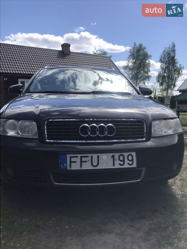Универсал Audi A4 2003 в 