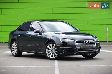 Седан Audi A4 2018 в 
