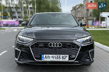 Седан Audi A4 2023 в Одессе
