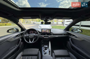 Седан Audi A4 2023 в 