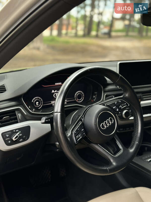Седан Audi A4 2016 в Сумах