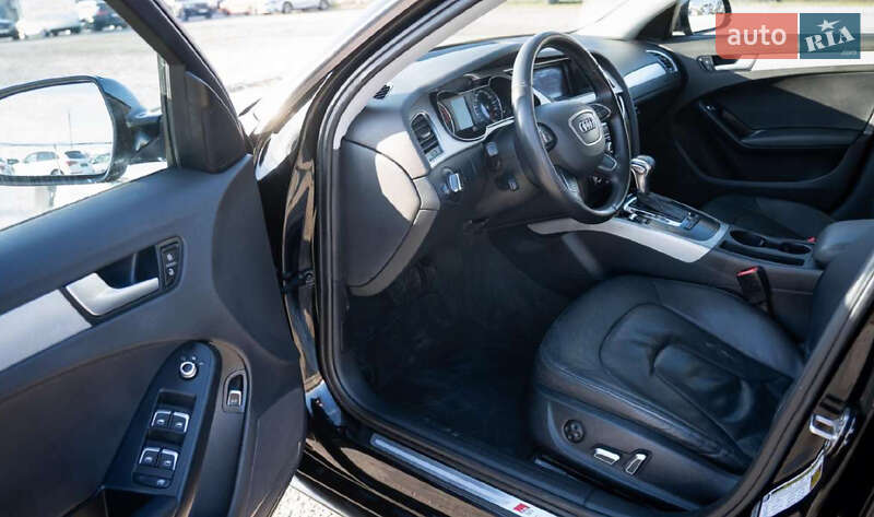 Седан Audi A4 2015 в Тернополі