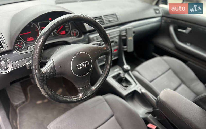 Универсал Audi A4 2004 в Черновцах