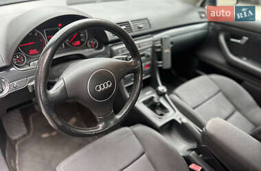 Универсал Audi A4 2004 в 
