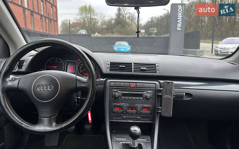 Универсал Audi A4 2004 в Черновцах