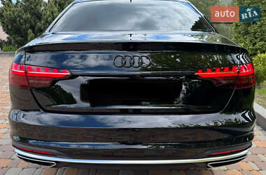 Седан Audi A4 2020 в 