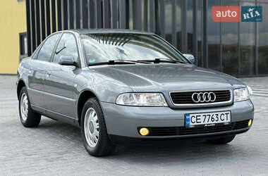 Седан Audi A4 2000 в 