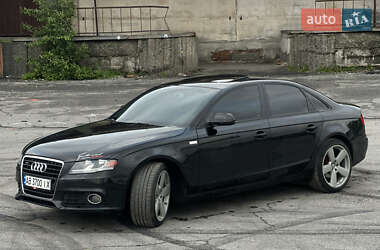 Седан Audi A4 2012 в 