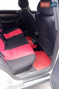 Седан Audi A4 2000 в 
