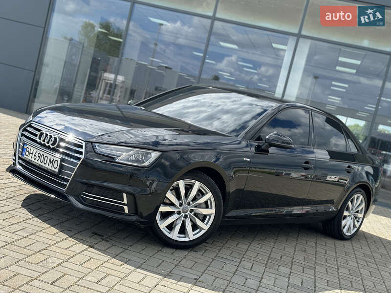 Седан Audi A4 2016 в 
