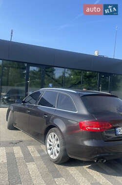 Универсал Audi A4 2012 в 