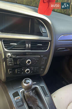 Универсал Audi A4 2012 в 
