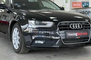 Седан Audi A4 2012 в 